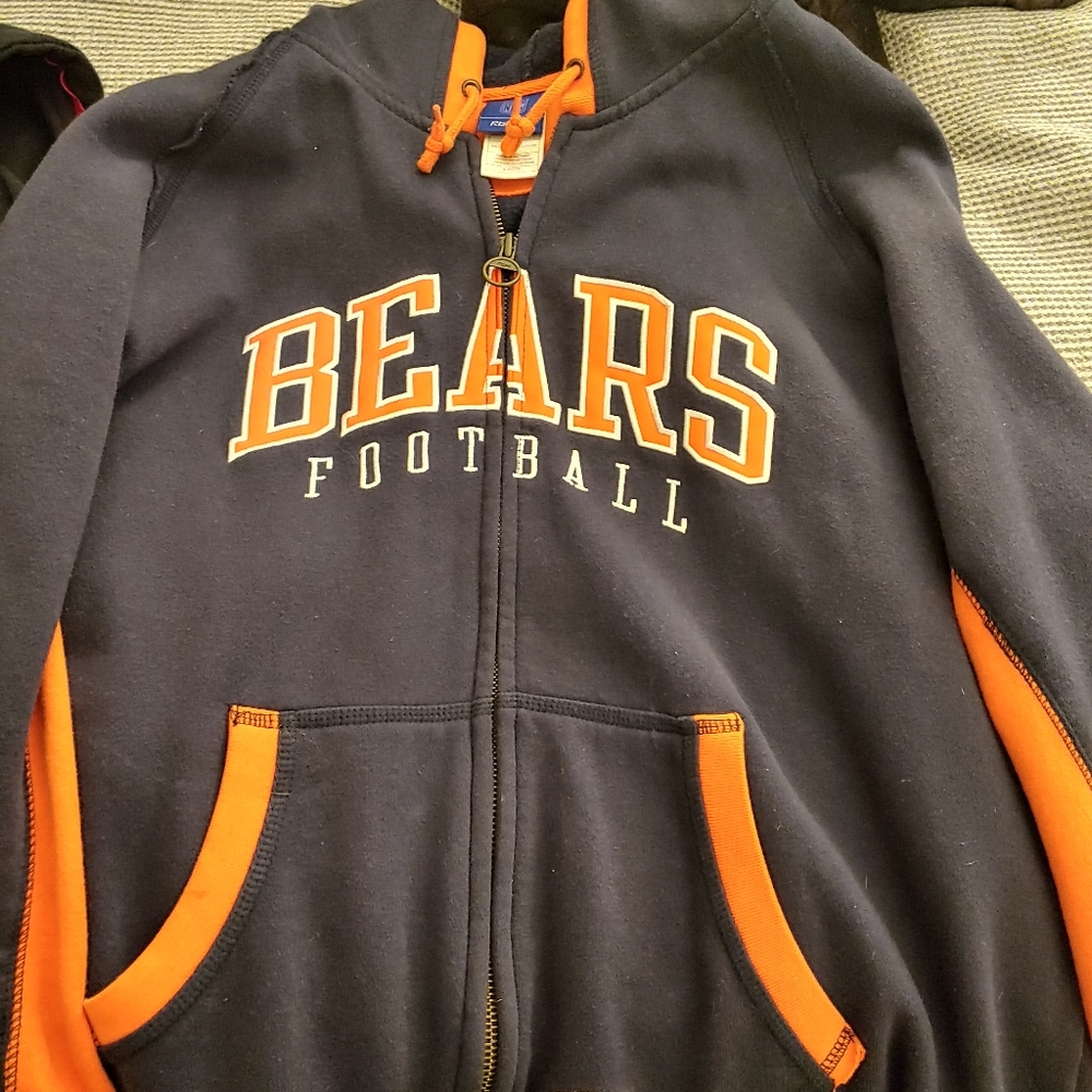 Women's zipup hoodie